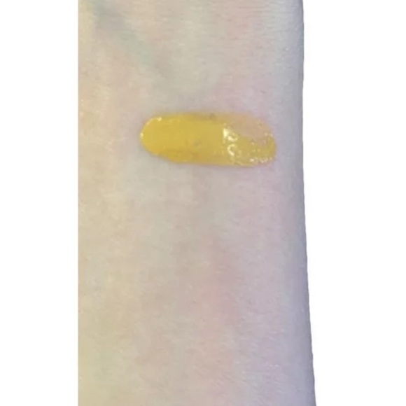 REVOLVE Onomie Bright Concealing Elixir Dark Circle Corrector ZHÁO Tan Neutral - Picture 7 of 7